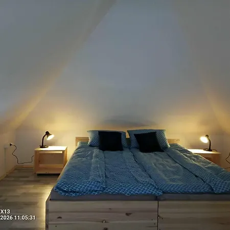 Pehely Vendeghaz Lesencetomaj